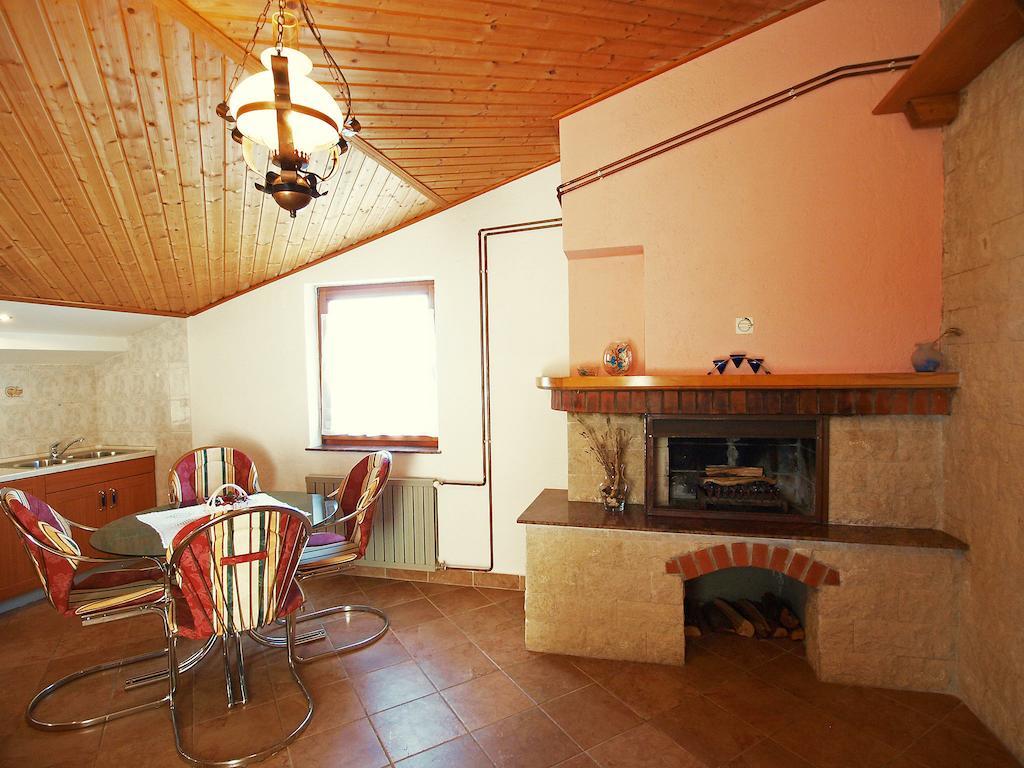 Apartment Labin Room photo